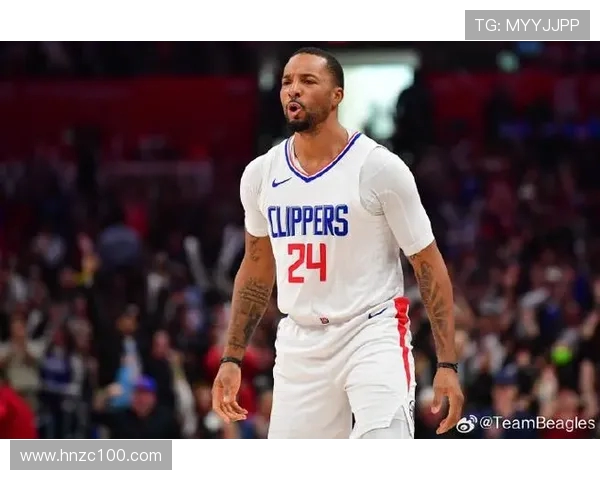 2011年NBA季后赛快船与灰熊的激烈对决回顾与精彩瞬间分析