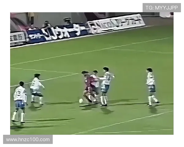 秘鲁与瑞士友谊赛精彩对决展现足球魅力与团队精神