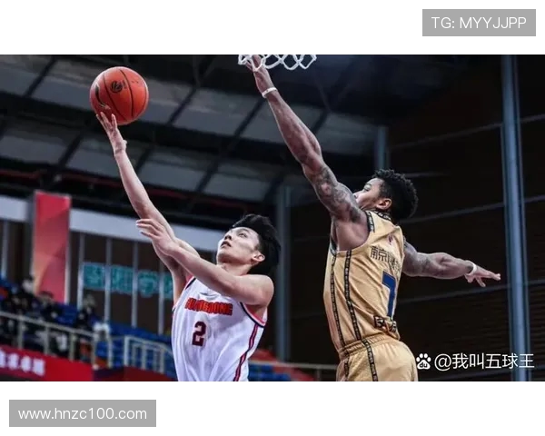 北京篮球队进攻战术解析:从团队配合到个人能力的深度剖析 北京篮球队进攻战术解析:从团队配合到个人能力的深度剖析